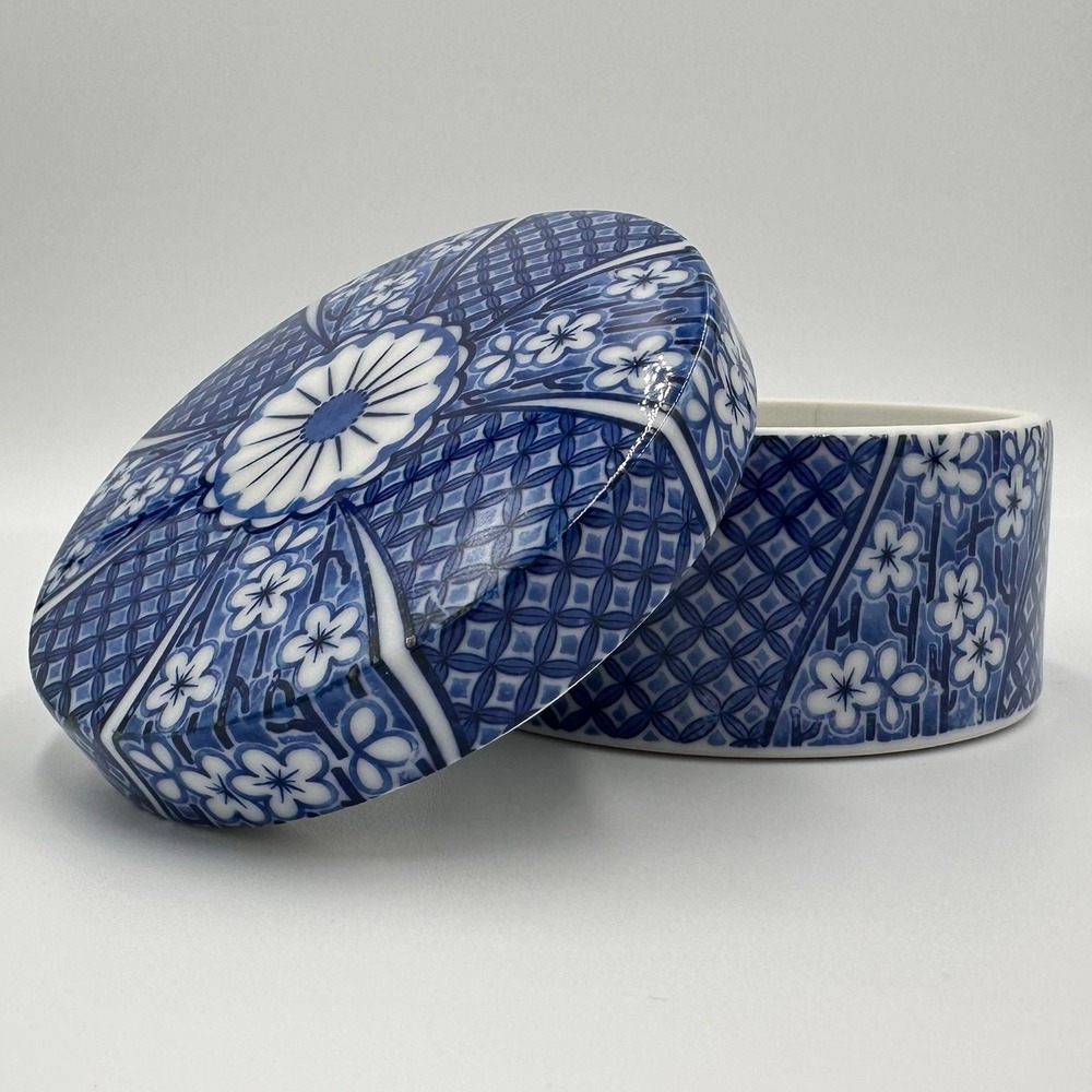 Tiffany Co Porcelain Trinket Box Lidded Blue White Floral‎ Imari Grandmillenial